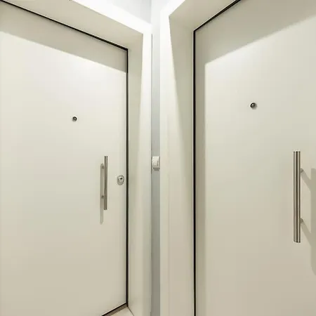 Zen-big Space, Pangrati Athens