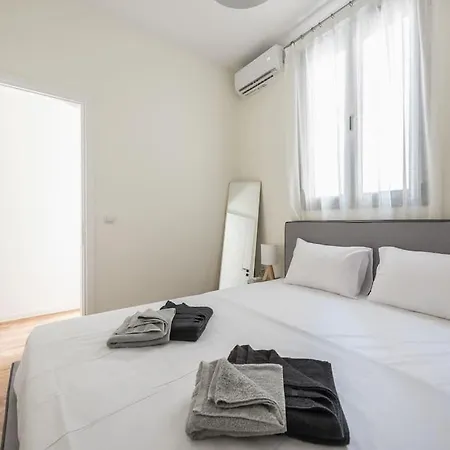 Apartment Zen-big Space, Pangrati